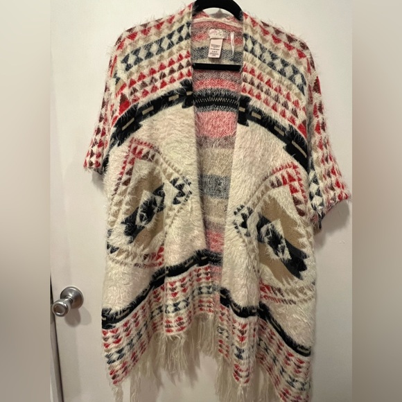 Free People Canyonland Fringe Kimono Southwestern Aztec Fuzzy Poncho One Size - Picture 5 of 16